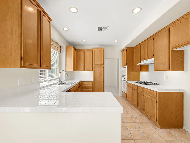 2636 Fallcreek Ct — Photo 10