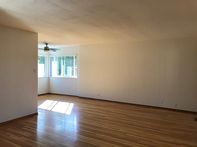 1st image of 2005 Murchison Dr APT 9
