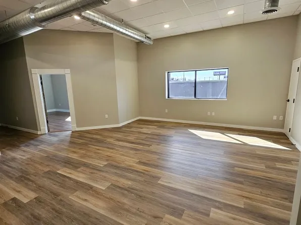 41 W Division St, Evansville, IN