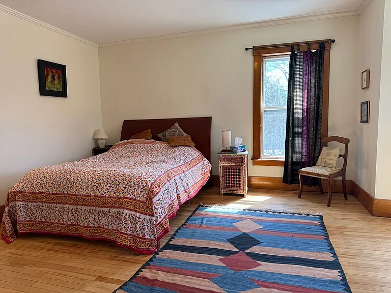 410 Main St — Photo 24