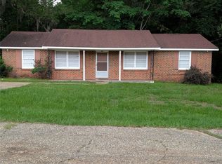 1927 Cannon Ln, Selma, AL 36701