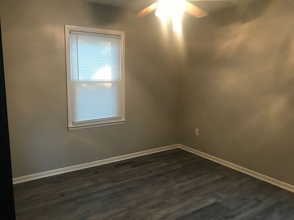 5th image of 108 S Tetrault Ave