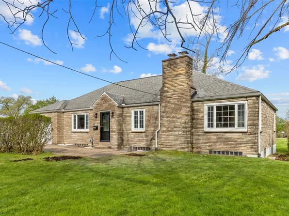 1009 Fidelity Dr, Pittsburgh, PA 15236
