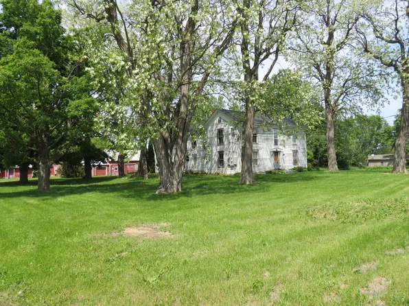 625 Union Rd, Peru, NY 12972