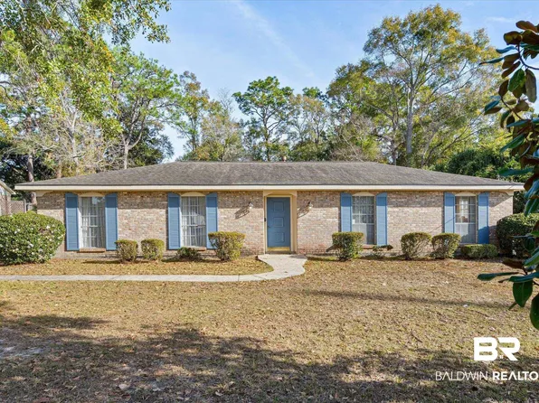7658 Cottage Hill Rd, Mobile, AL 36695