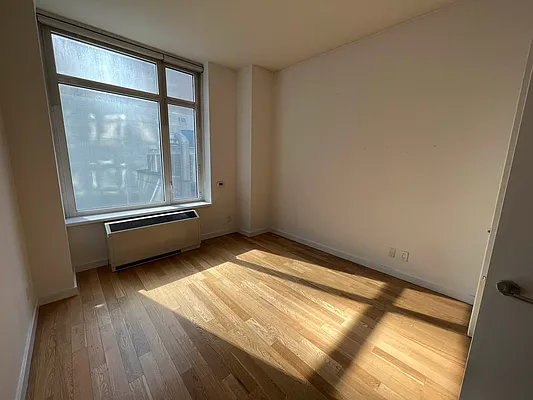 Rented by Nooklyn NYC LLC | media 8