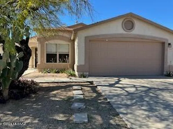 8136 S Sunny River Pl, Tucson, AZ 85747