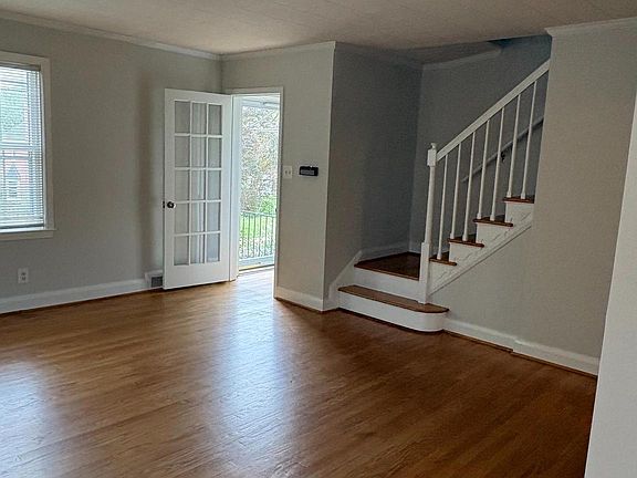 3rd image of 8134 Glen Gary Rd