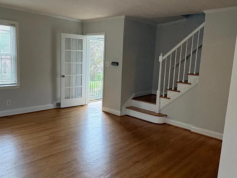 8134 Glen Gary Rd — Photo 3