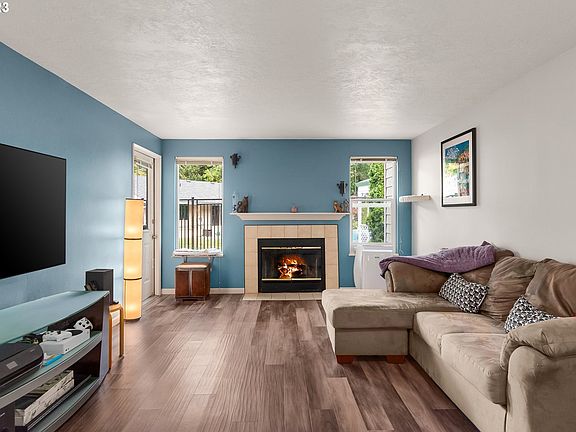 3rd image of 13216 NE Salmon Creek Ave #G5