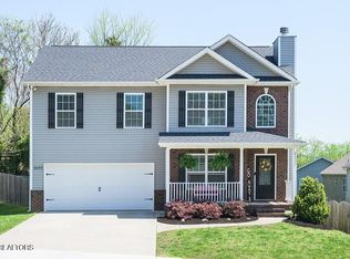 7470 Ladd Rd, Powell, TN 37849