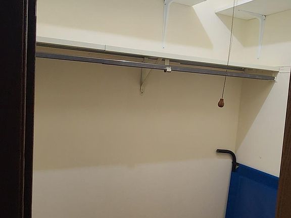 3rd image of 1519 N Silver Ln APT 1A