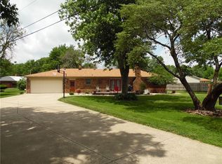 2857 S Miller St, Shelbyville, IN 46176