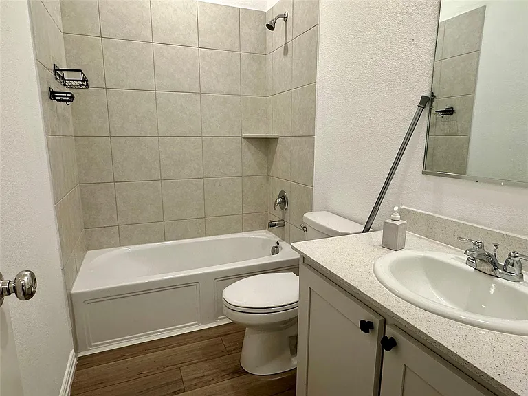 2102 Fimbry Dr — Photo 13