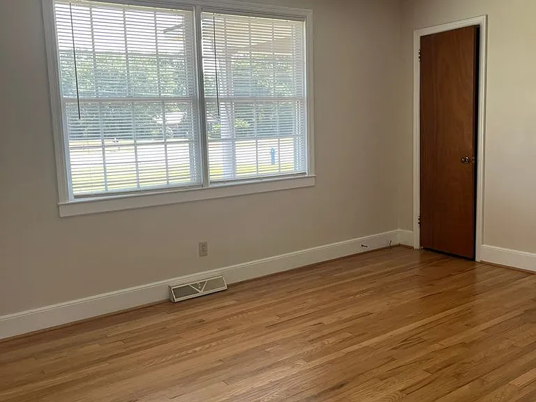 3138 Augusta Hwy — Photo 11
