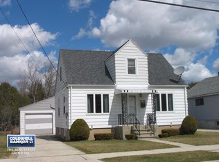 2728 12th St, Two Rivers, WI 54241