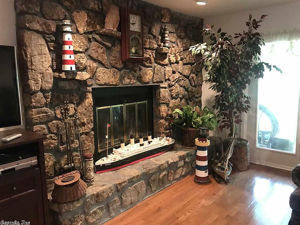 1st image of 36A Peninsula Dr #15-A