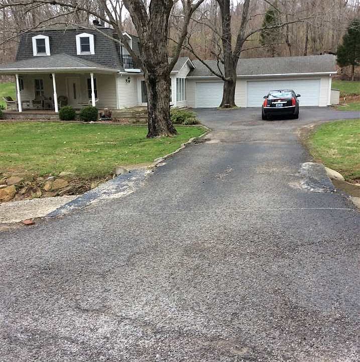 1st image of 331 Kameron St