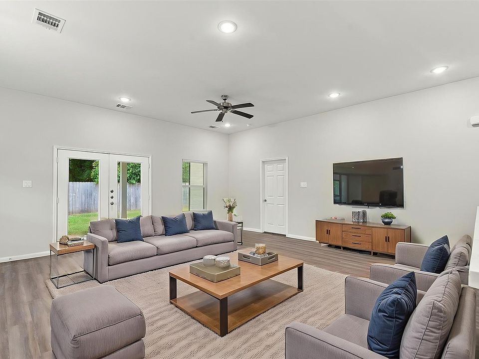 1st image of 2150 Mosher Ln