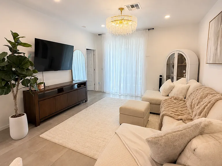 9536 W Verde Ln — Photo 8