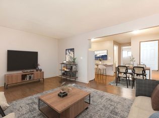 Edmonds 28, Edmonds, WA 98020