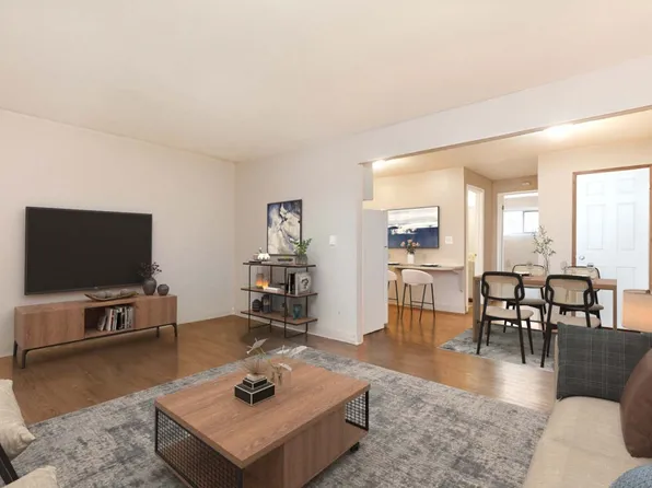 Edmonds 28, 8201 244th St SW #11, Edmonds, WA 98020