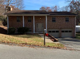 305 Circle St, Beckley, WV 25801