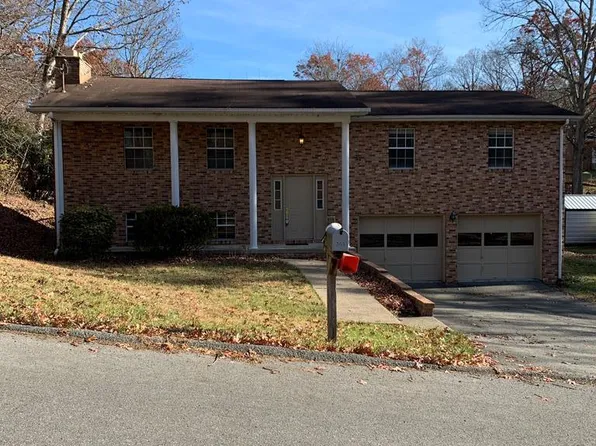 305 Circle St, Beckley, WV 25801