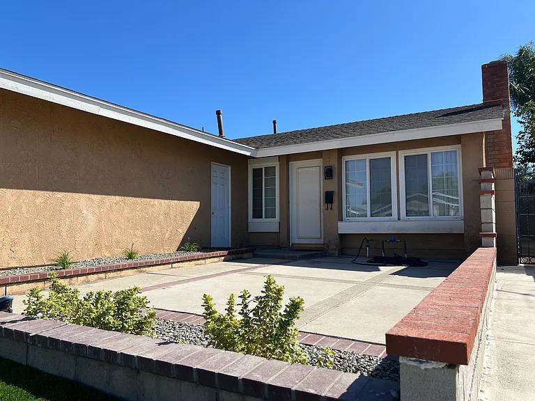 4492 Wyngate Cir — Photo 17
