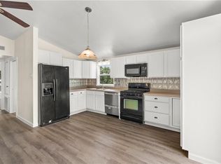 624 Valley Rdg, Canyon Lake, TX 78133