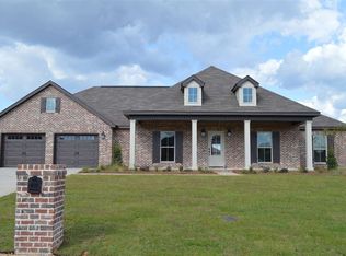 102 Mosswood Dr, Enterprise, AL 36330