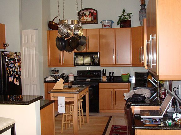 2nd image of 6826 Fabiano Cir