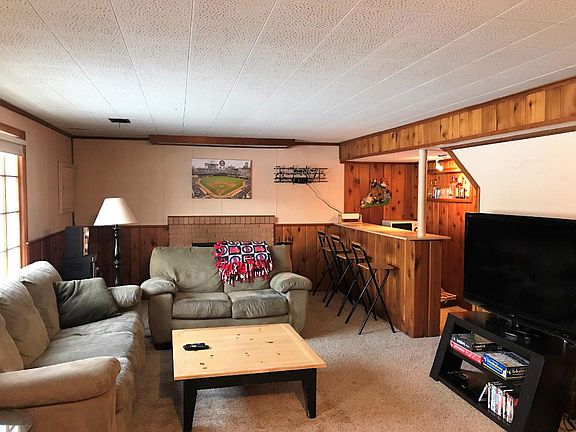 Finished basement walkout