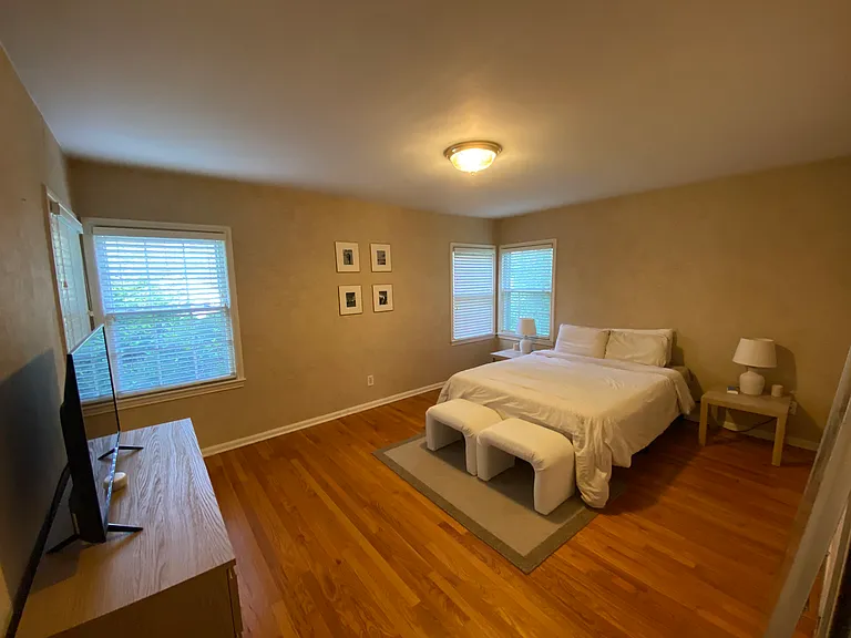 5801 Goodman St — Photo 9