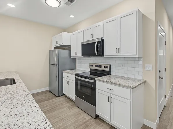 105 E Ensey St Unit A, Tuscola, IL 61953