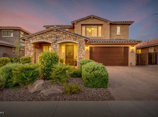 2464 E Hazeltine Way, Gilbert, AZ 85298