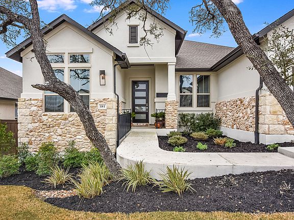 2nd image of 181 Lavaca Heights Dr