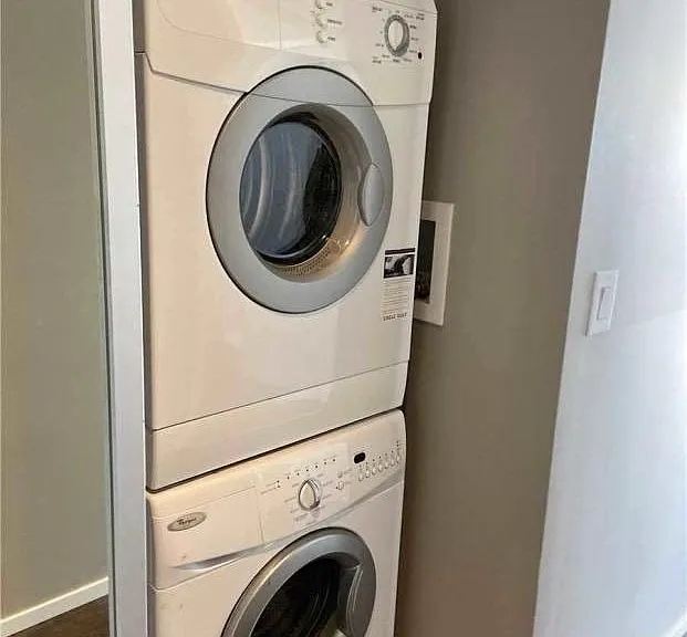 8 Charlotte St #2702 — Photo 9