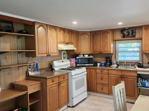 703 Fresh Pond Ave Unit 87, Calverton, NY 11933