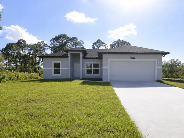 940 Sterling St E, Lehigh Acres, FL 33974