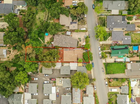 232 Prospect St, Oak View, CA 93022