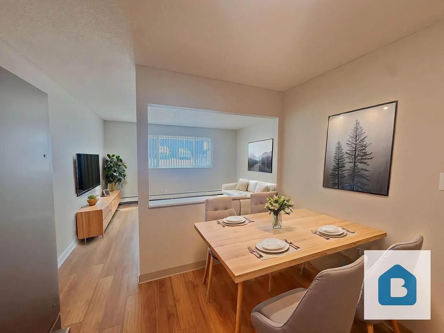Pinewood Apartments — Photo 3