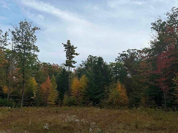 3rd image of 1195 Bennington Road