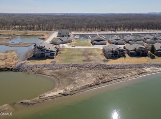 906908 906/908 Southport Loop, Bismarck, ND 58504