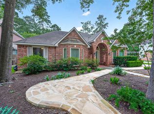 7 Windridge Pl, Spring, TX 77381