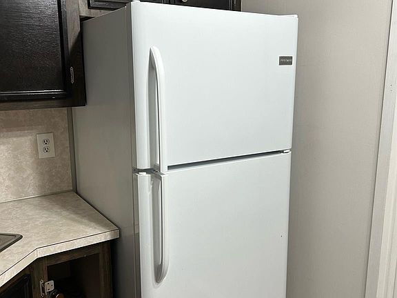 2nd image of 3123 Oakland Shores Drive #212