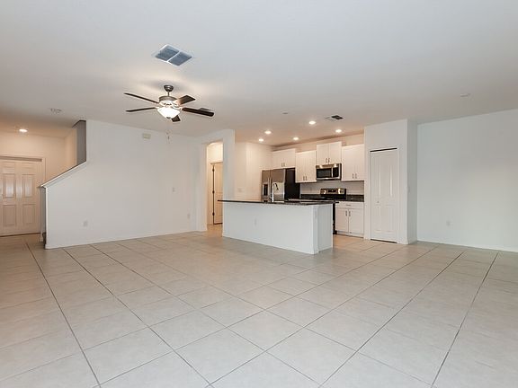 5th image of 7348 Spring Snowflake Ave