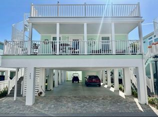 383 NE Sand Dune Way, Jensen Beach, FL 34957
