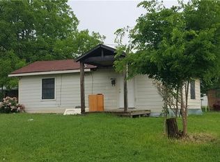 406 E Belknap St, Ennis, TX 75119