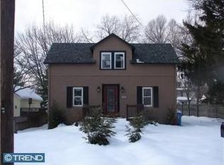 110 E Warren Ave, Sewell, NJ 08080
